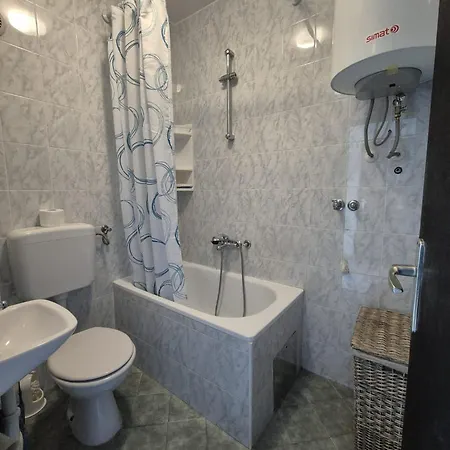 Tomas Apartment Povile