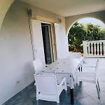 Tomas Apartment *